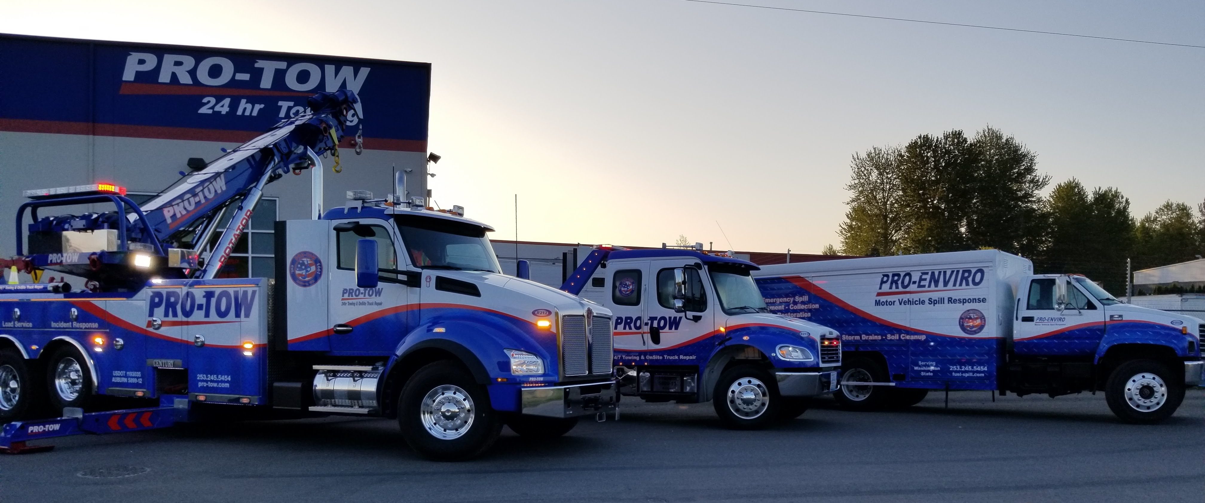 titlebackgroundprotowtrucks ProTow 24 Hr Towing