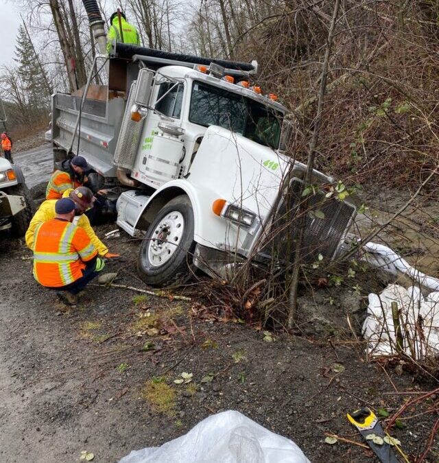 Ditched Dump Truck Needs Spill Recovery