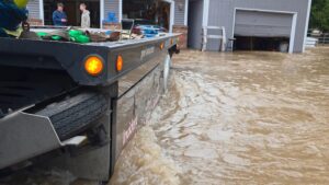 20251211_124139-poster