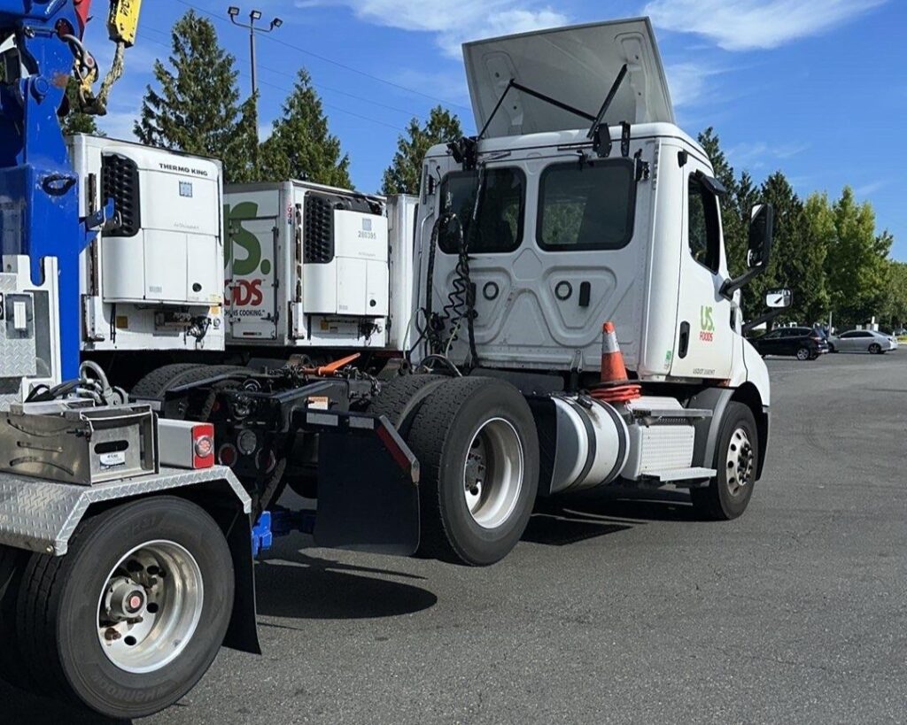 semi-truck towing in Washington State