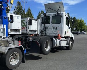 semi-truck towing in Washington State