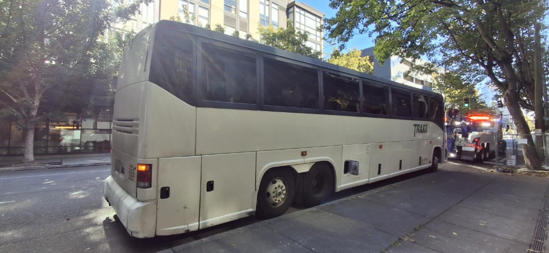 bus towing in Seattle, Washington State